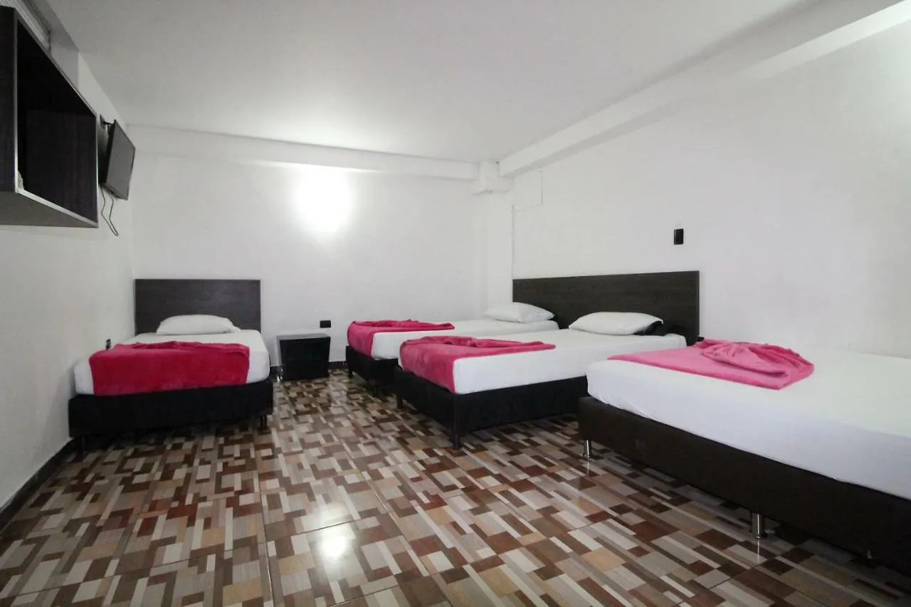 Hotel Portón Estadio Medellín 3*,