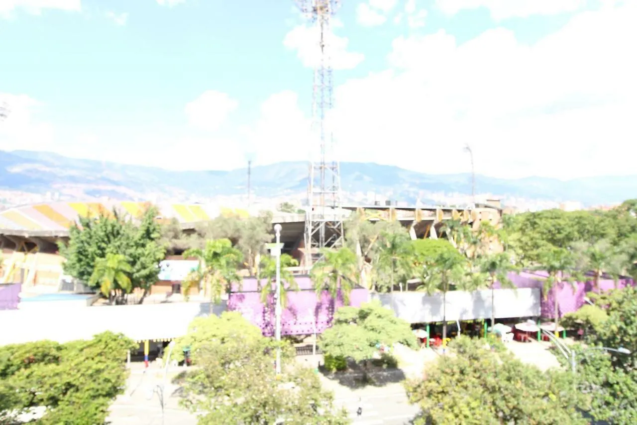 Hotel Portón Estadio Medellín 3*,  Colombia